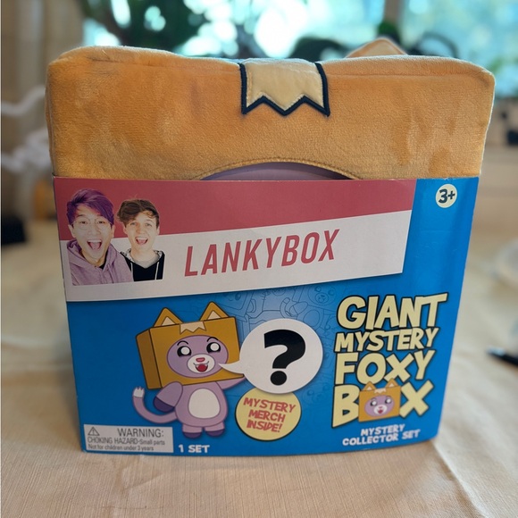NEW SEALED Lankybox Giant Mystery Foxy Box Series 3 Mystery Collectors Set - Picture 4 of 4